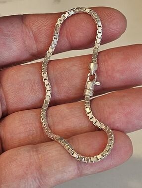 Vintage Designer Movado Milor Italy Sterling Silver Box Chain Bracelet 7.5"